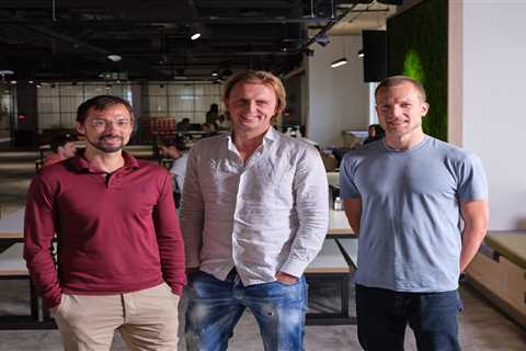 Revolut pays some senior talent up to $300,000 in base salary and is still hiring. Here are 3..