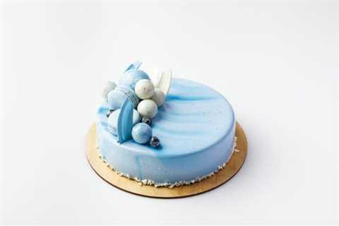 Advantages and Disadvantages of Cake Delivery in Singapore