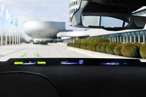 BMW's Neue Klasse-based models will get a dashboard-wide head-up display