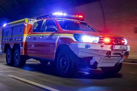 Toyota Hilux 6x6 fire truck was built to fight EV fires