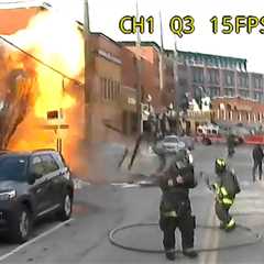 Radio traffic & video: DC firefighters on scene as gas explosions hit day care center & convenience ..