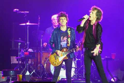 Distributor Hopes Bootleggers 'Can't Get No Satisfaction' Selling Unauthorized Rolling Stones Merch