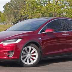 Tesla recalls more than 9,000 2016 Model X SUVs over roof trim piece