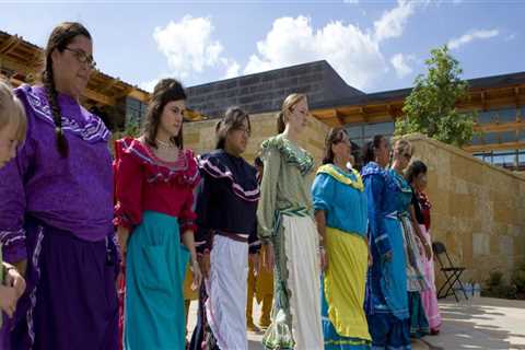 Exploring the Vibrant Cultural Scene in Northeastern Illinois