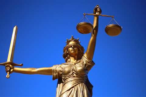The New York Retail Worker Safety Act: Key Insights for Employers [Podcast]