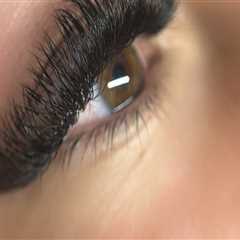 The Ultimate Guide to Lash Extensions in Kalamazoo County, Michigan