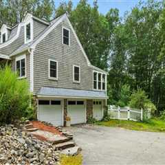 The Real Estate Market in Derry, New Hampshire: A Comprehensive Guide to Properties with Backyards