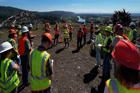 The Impact of Environmental Groups on Sustainable Practices in Multnomah County, Oregon
