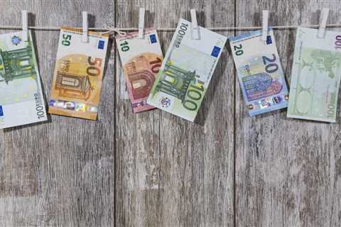 Robert Mnuchin, Stock Trader Turned Art Dealer, Dies at 92