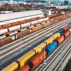 How Rail Freight Services Support E-Commerce and Wholesale Distribution